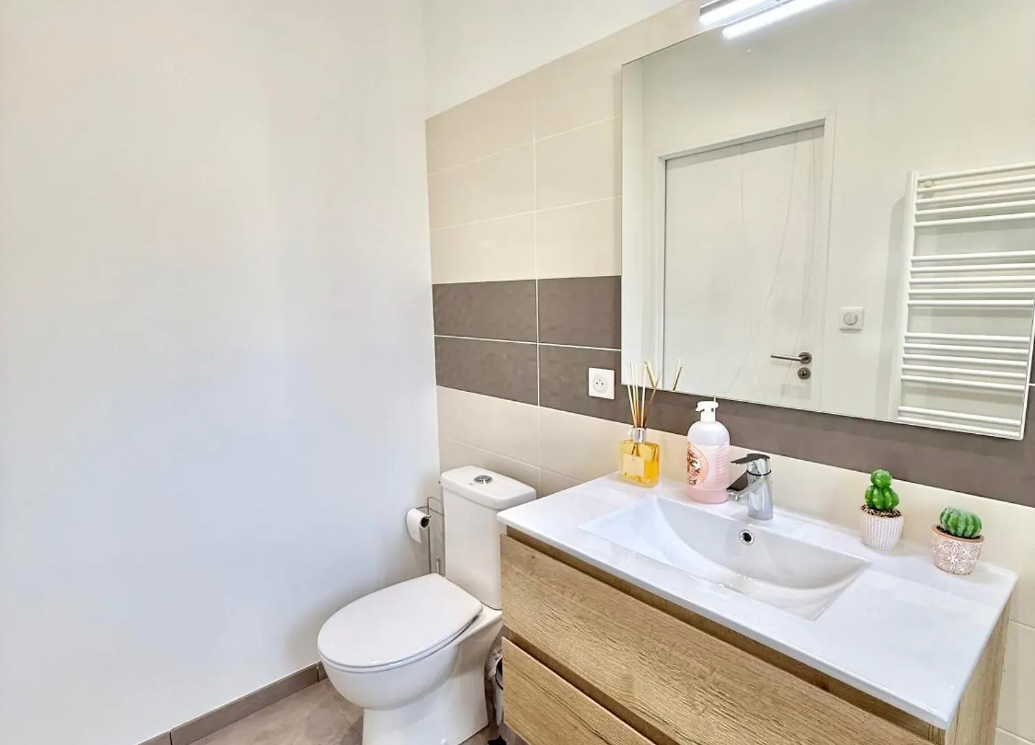 Studio Cosy - Clim & Parking & Wifi Aucamville